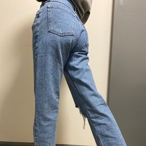 brand new wrangler mom jeans